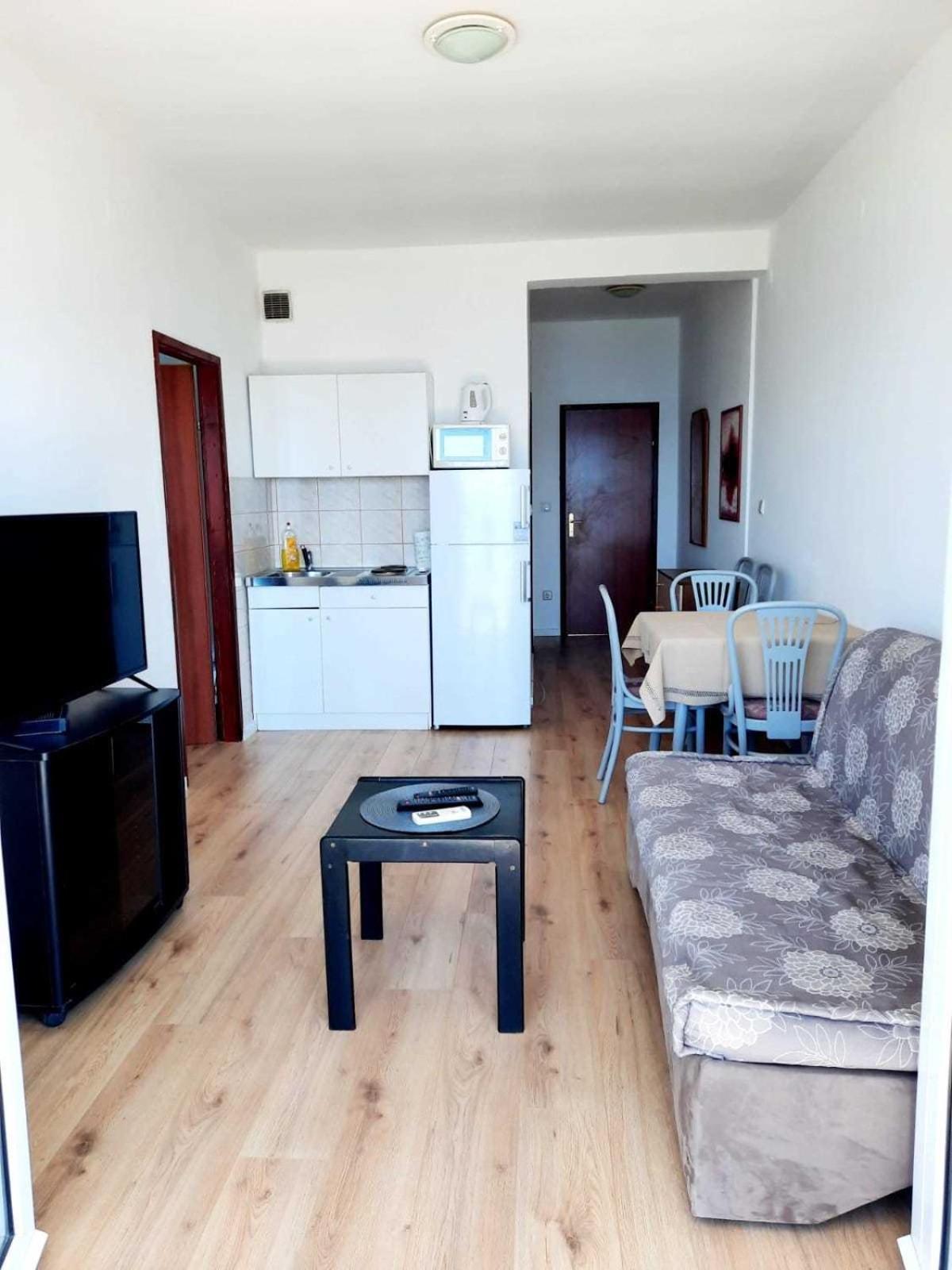 Apartments Elenora Брист Экстерьер фото